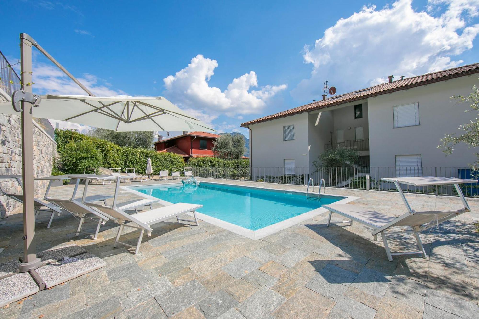 Sant' Agata Bellavista Apartment Ossuccio Luaran gambar